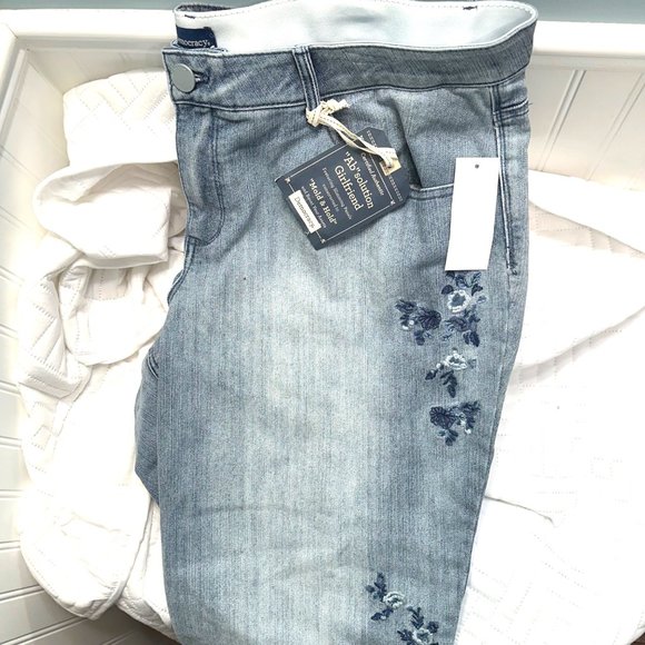 DEMOCRACY Size 22 Plus Ab Solution Girlfriend Ankle Jeans - Picture 2 of 12